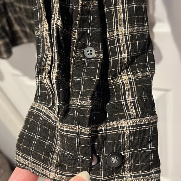 Mens long sleeve button down casual shirt - Picture 4 of 4